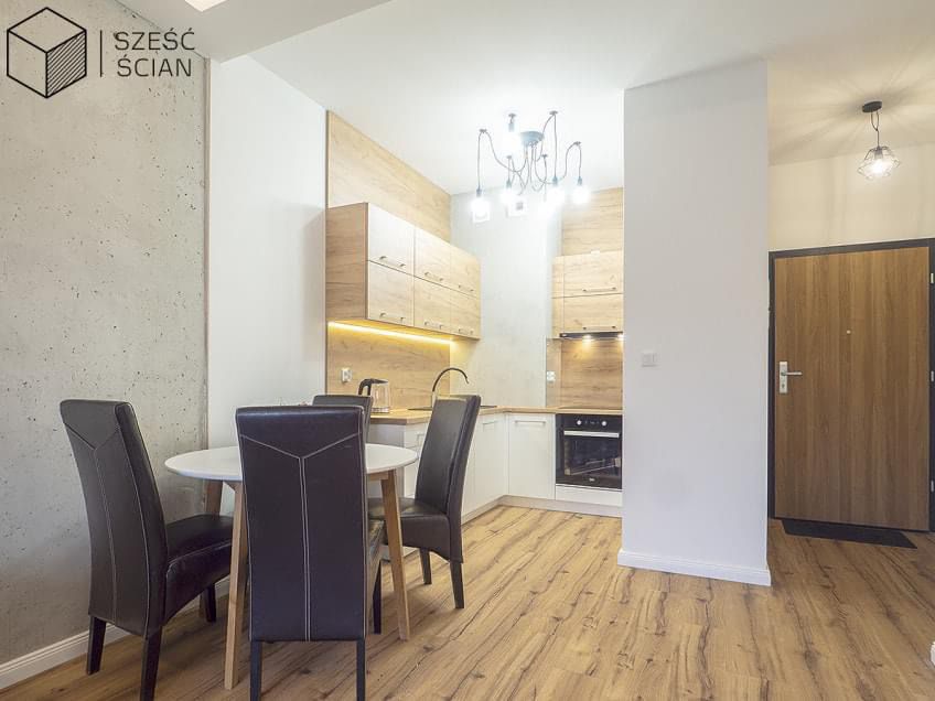 Apartment 4
